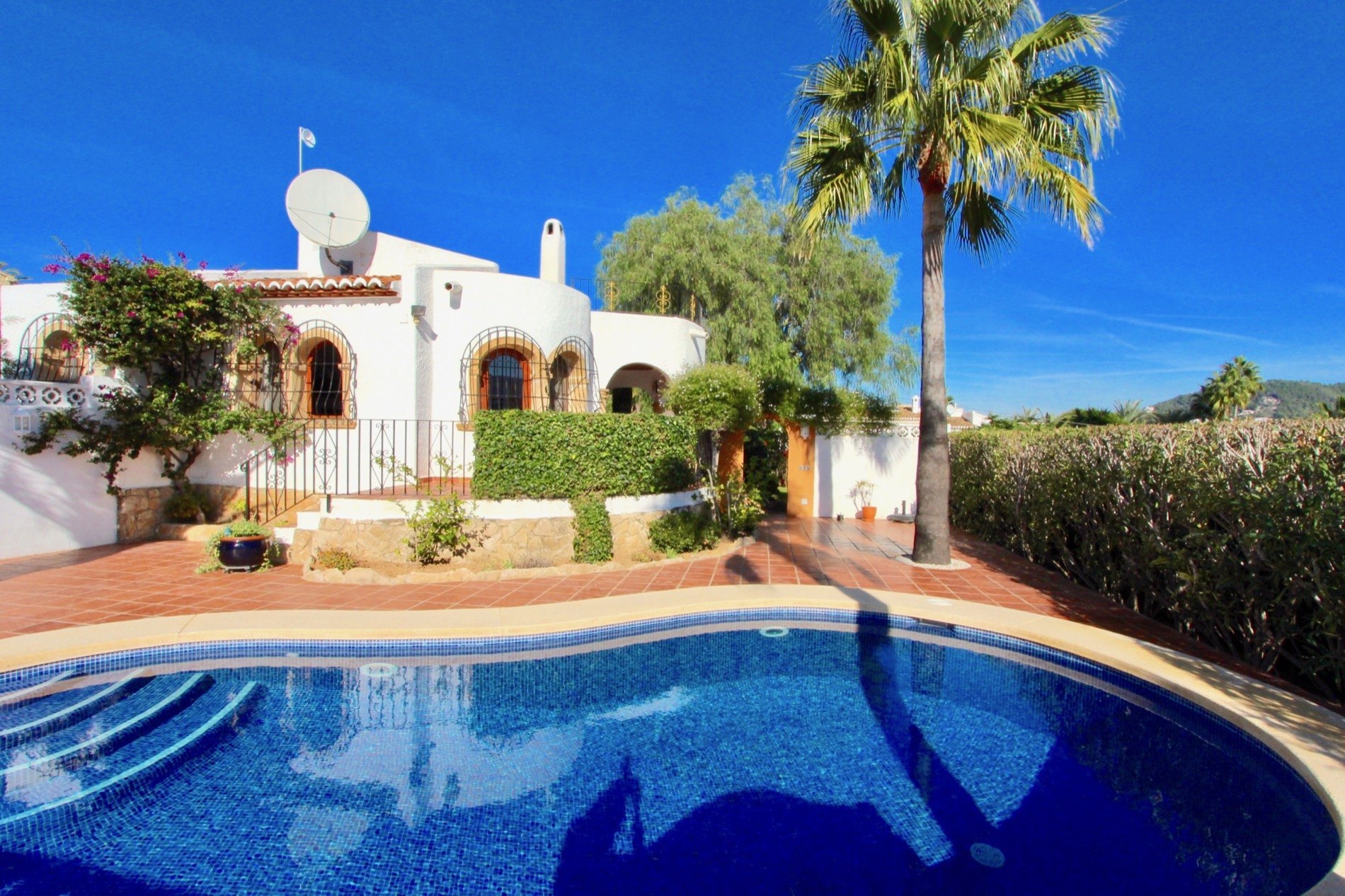 Nuevo chalet V1041 en venta en Villadom