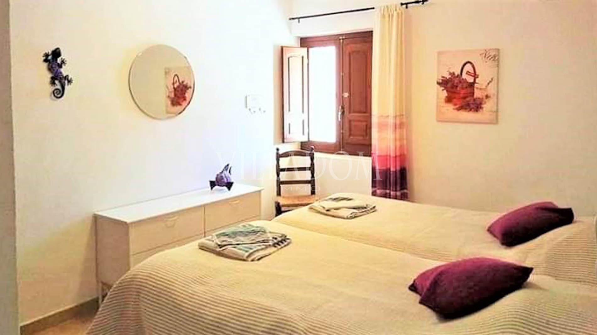 Villa con 6 dormitorios muy cerca de la playa Arenal en Javea